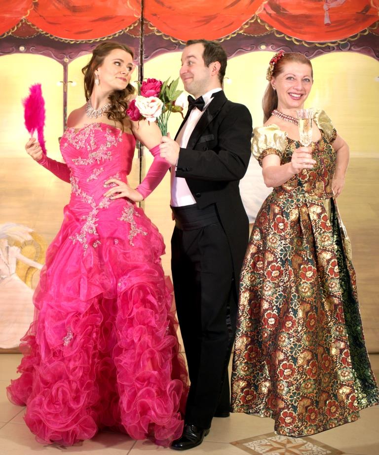 Operetten Revue mit dem Primavera-Ensemble aus Berlin 